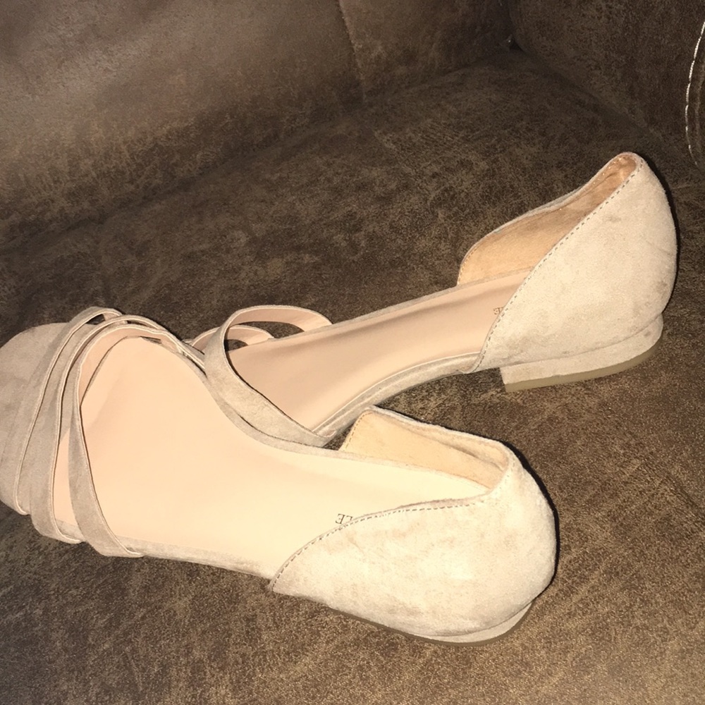 NWT American Eagle Outfitters Sandals🤍 - Picture 5 of 5